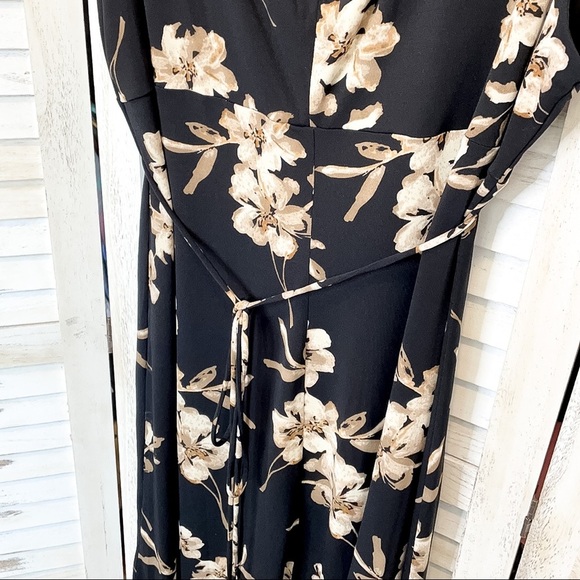 AXCESS LIZ CLAIBORNE | Floral Sleeveless Mini Dress Black - Picture 7 of 7